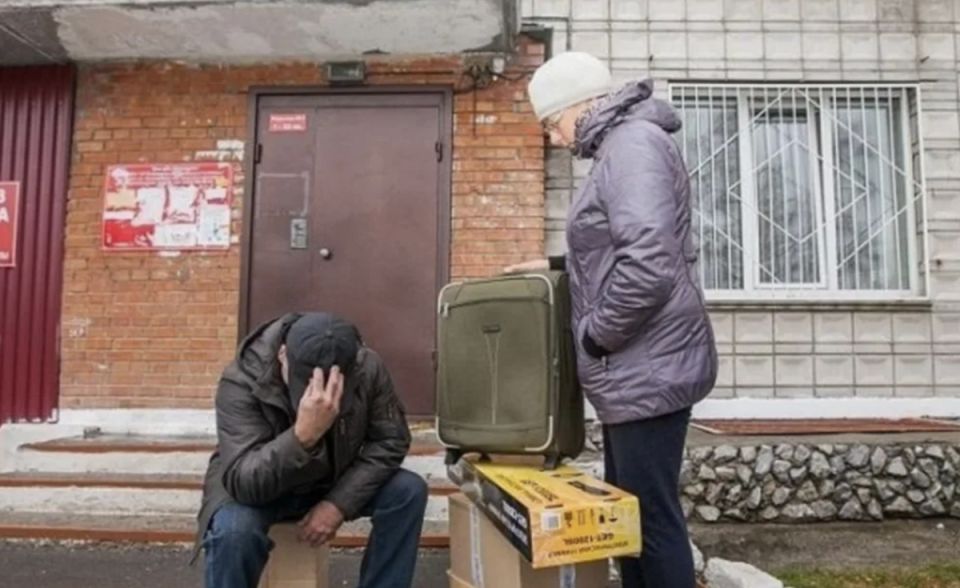 Когда родственные связи не спасают: как собственник может выселить даже близких