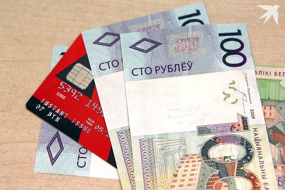 Кто из белорусов сможет получить пособие в 585 рублей: важные детали от Минтруда