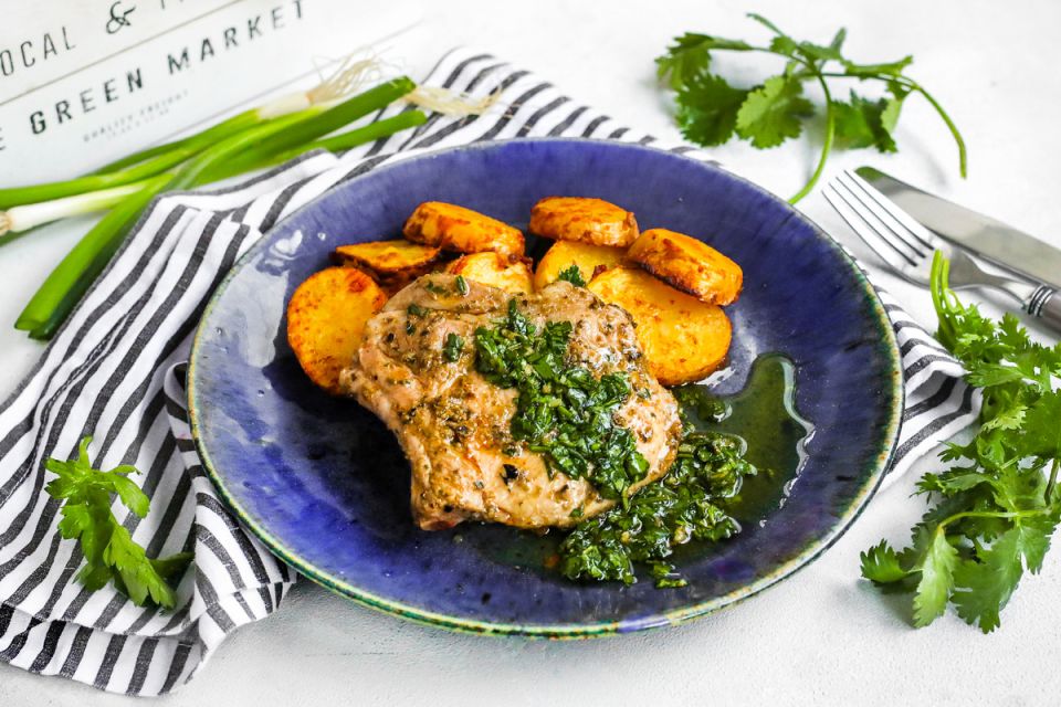 Свинина по-аргентински: три соуса, три культуры