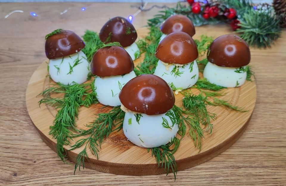 Грибная поляна из яиц: удивительная закуска на любой праздник