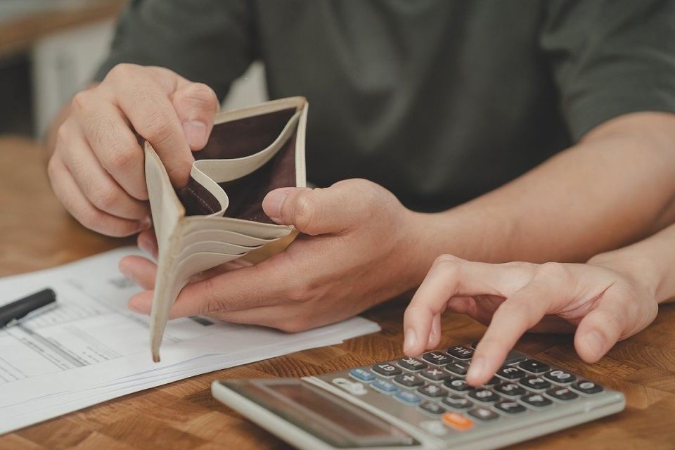 ����� ����� � ������� ������������� �������: ������ ���������� �.