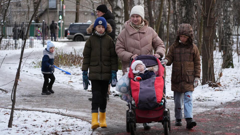 Герой повседневности: как декретные влияют на пенсионные баллы и перспективы