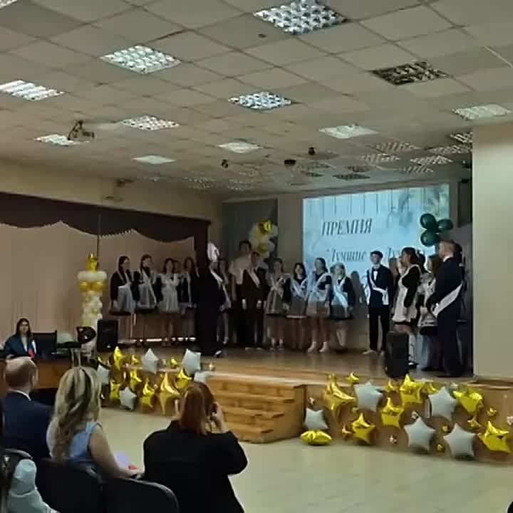  :     