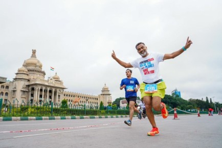24              #OneRun
