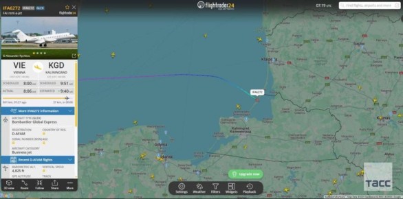, ,         ,       Flightradar