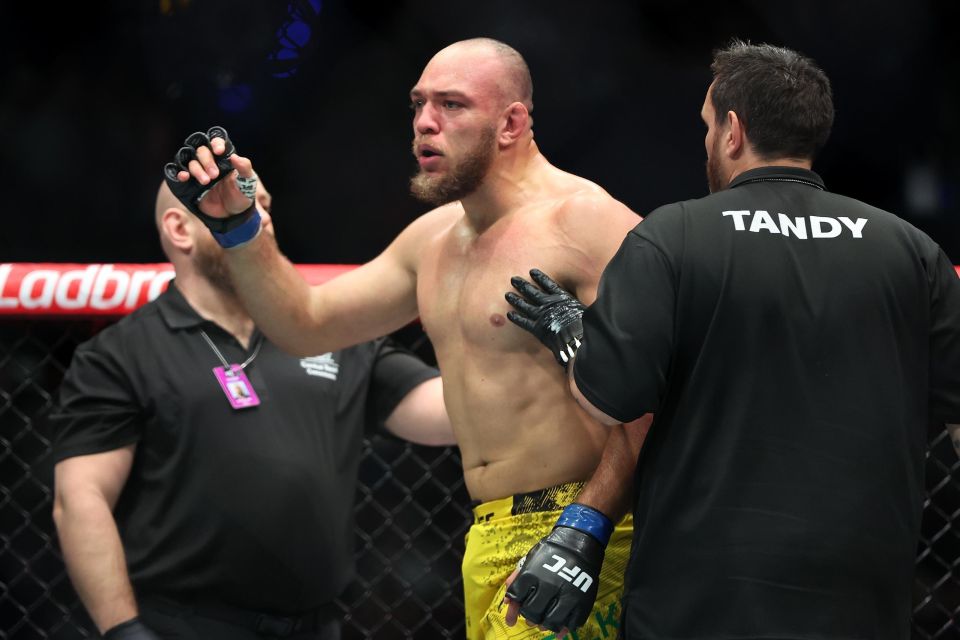   UFC    
