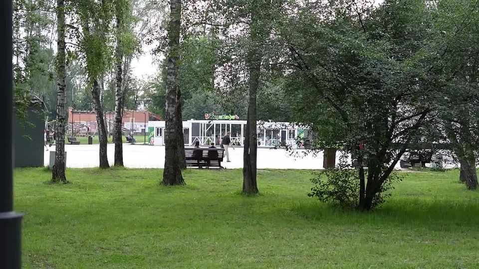  :            