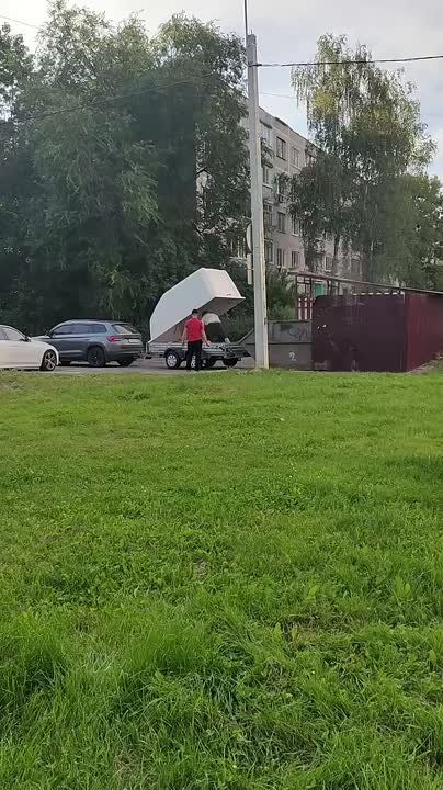  ?   !