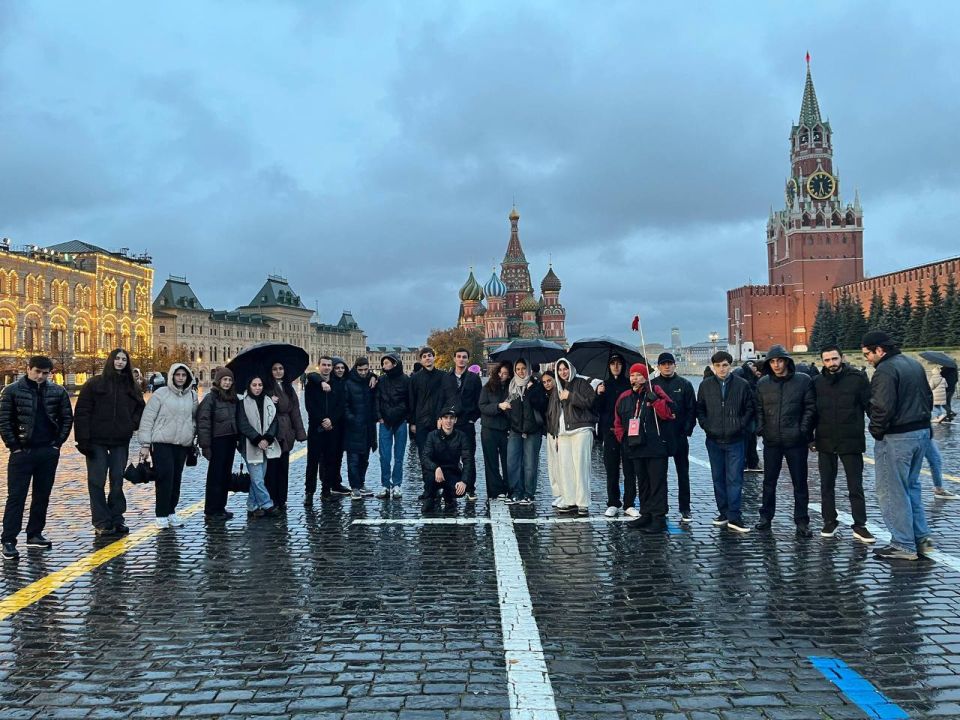 100 участников из Абхазии отправились в тур от программы Росмолодёжи «Больше, чем путешествие»