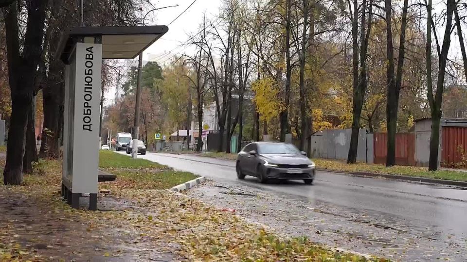 Максим Красноцветов: В Пушкинском установили 18 новых автобусных остановок