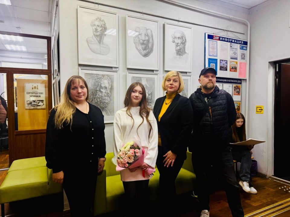 В Ногинской детской художественной школе открылась выставка в рамках проектов «Моя первая выставка» и «Учитель и ученик»