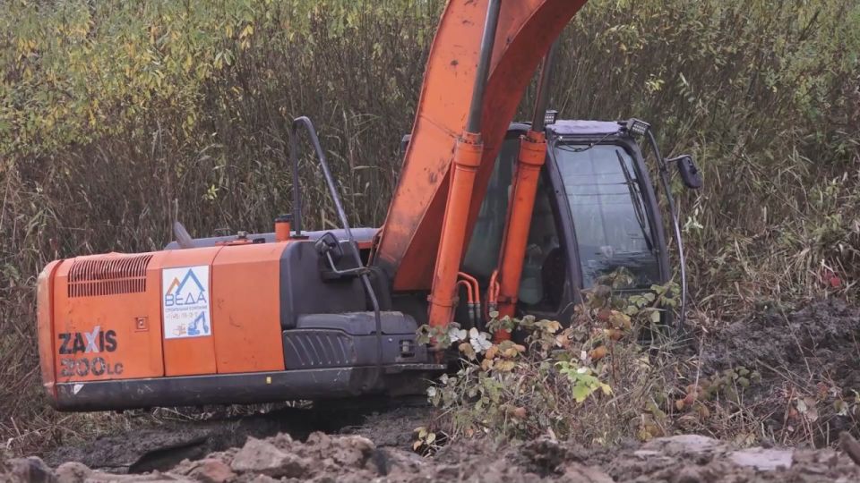 Константин Михальков: Вдоль Екатерининского канала в Солнечногорске завершается капитальный ремонт городского коллектора — того самого, который долгие годы создавал проблемы жителям и экологии