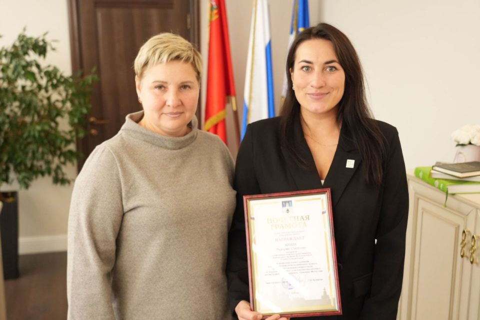 Сегодня поздравила Валерию Олеговну Купаву, преподавателя по ветеринарии Сергиево-Посадского колледжа