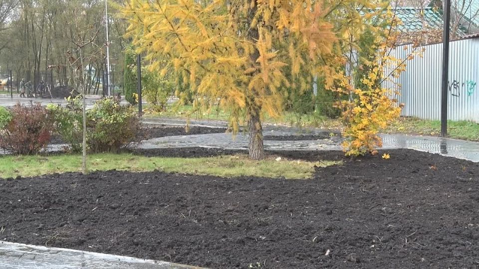 Благоустройство сквера села Семёновское в рамках инициативного бюджетирования идет полным ходом