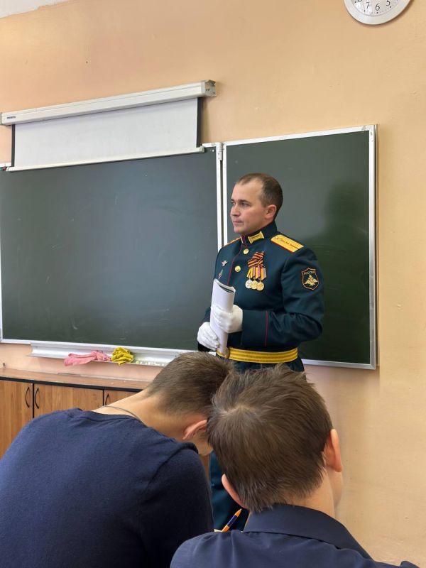 Сегодня состоялась важная встреча, организованная специально для учеников 10-х классов