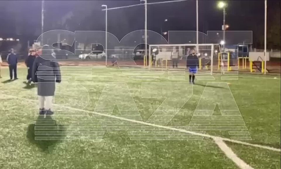 «Ты чё, б*ять, герой, ёпта?!? Ты на*башишь мне!? Чё убегаешь?!»