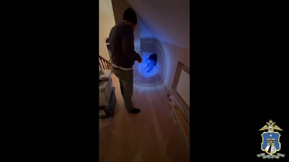 Мошенника, скрывавшегося 25 лет, в итоге поймали в чулане