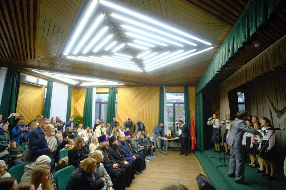 В деревне Сераксеево состоялось торжественное открытие воскресной школы по храме «Умягчение злых сердец»