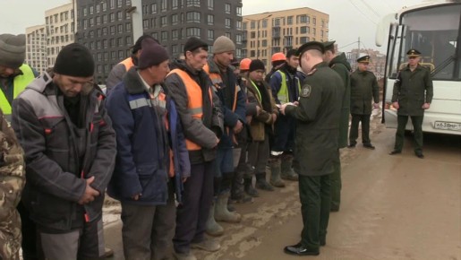 В Подмосковье военные следователи провели масштабный рейд на строительной площадке крупного жилого комплекса