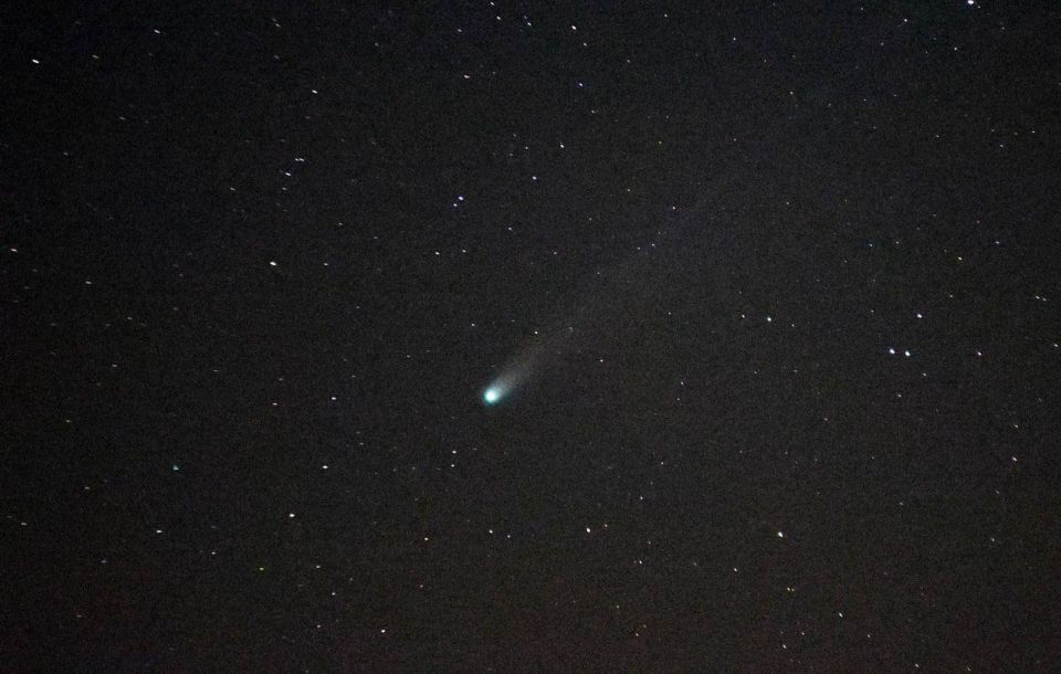 Завтра смотрим в небо , ожидаем появление одной из самых ярких комет за последние годы – Lemmon