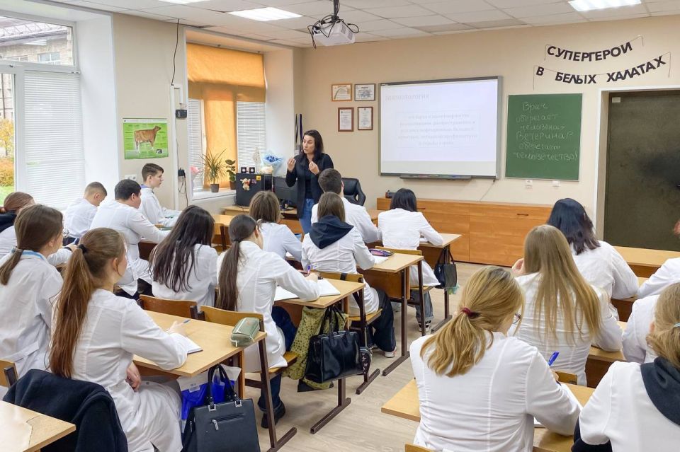    -       10       2025,   89      