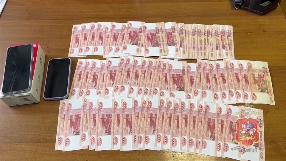 Пенсионерка из Жуковского помогла полиции обезвредить курьера мошенников