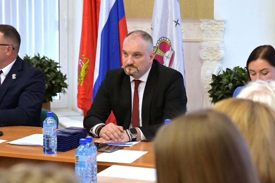 Уважаемые жители!. Сегодня на заседании Совета депутатов Дмитровского муниципального округа депутаты поддержали мою кандидатуру и оказали доверие, избрав меня главой муниципалитета