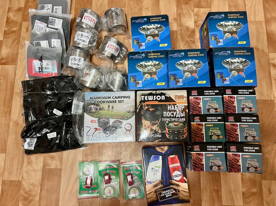 Дорогие друзья! На фото то, что пришло на сегодня по нашей заявке на горелки и посуду