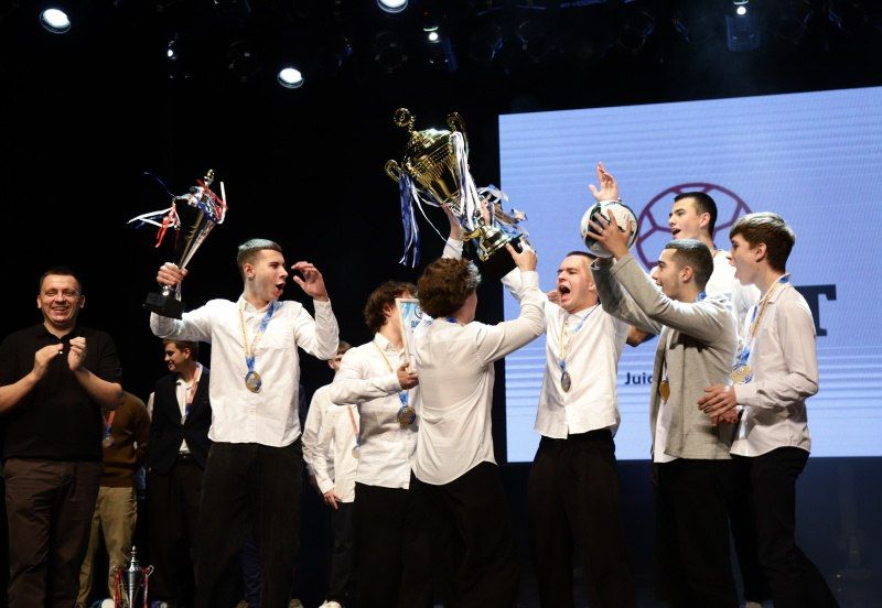 Во Дворце культуры «Юбилейный» состоялось торжественное подведение итогов первенства «Воскресенский дворовый футбол»