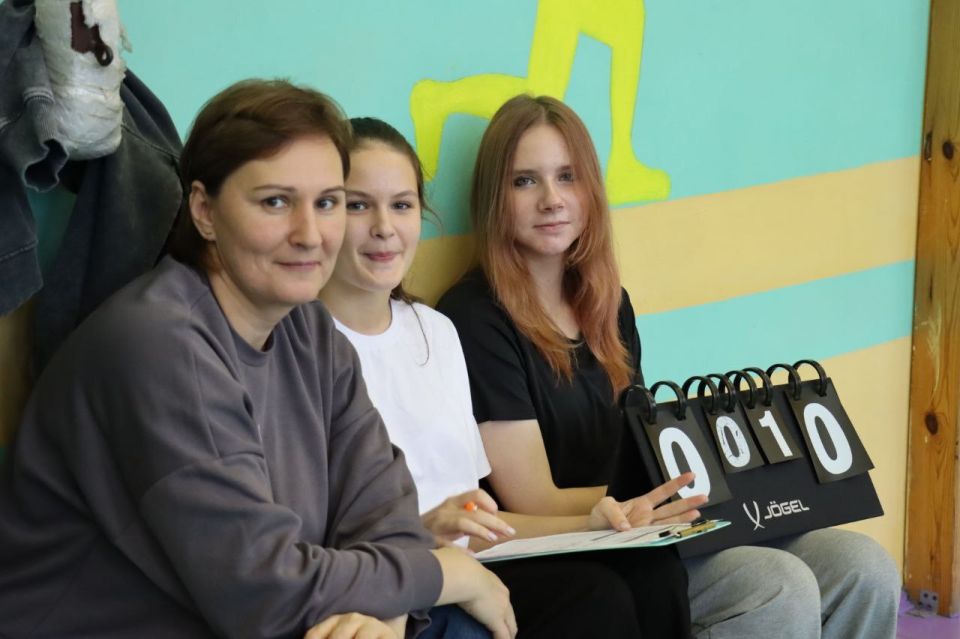В Ступино продолжаются соревнования по волейболу в рамках Единой школьной лиги