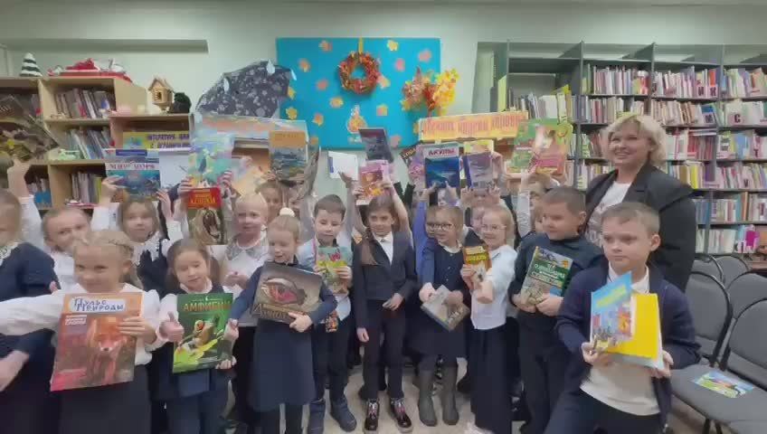 Стать новыми читателями библиотеки решили ученики 1 а класса нашей гимназии