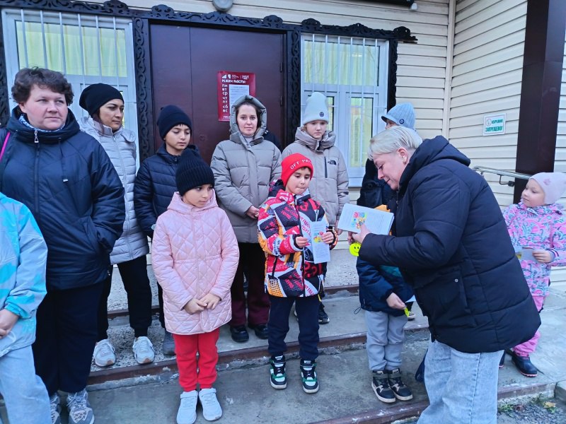 Учреждения культуры городского округа Воскресенск принимают участие в социальном раунде «Засветись!», который проводится с 6 октября по 9 ноября Госавтоинспекцией Московской области в рамках реализации регионального проекта... Учреждения культуры городского округа Воскресенск принимают участие в социальном раунде «Засветись!», который проводится с 6 октября по 9 ноября Госавтоинспекцией Московской области в рамках реализации регионального проекта...