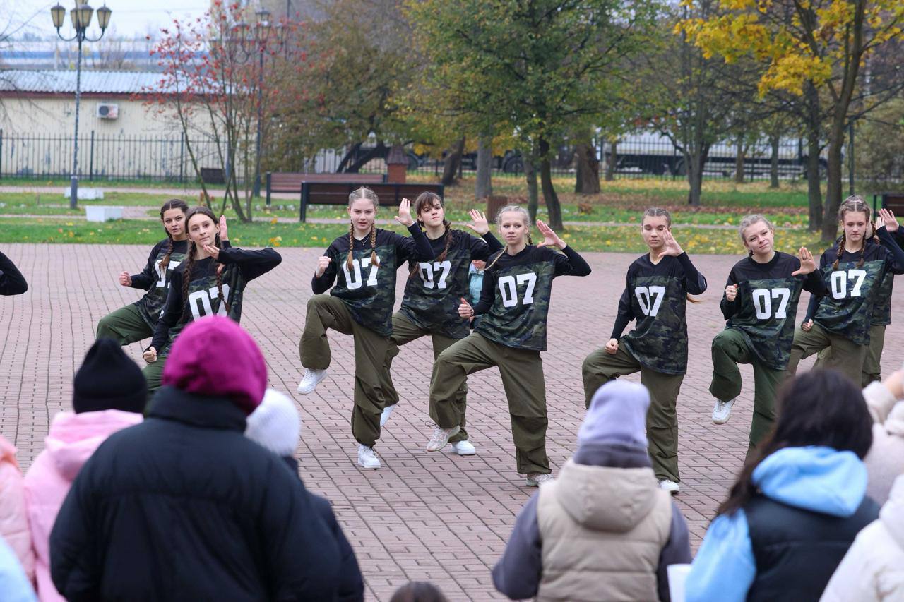 В детском парке Климовска отметили «Азбуку спорта» уникальной познавательной выставкой, мастер-классами и концертом В детском парке Климовска отметили «Азбуку спорта» уникальной познавательной выставкой, мастер-классами и концертом