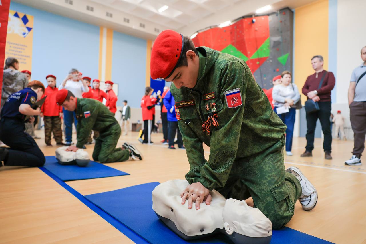 Юлия Купецкая: В мытищинской школе № 3 прошел III открытый Кубок Юнармии по скалолазанию Юлия Купецкая: В мытищинской школе № 3 прошел III открытый Кубок Юнармии по скалолазанию