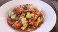 Салат из сезонных овощей: простой и вкусный рецепт с пикантной заправкой