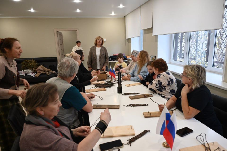 Продолжаем помогать фронту