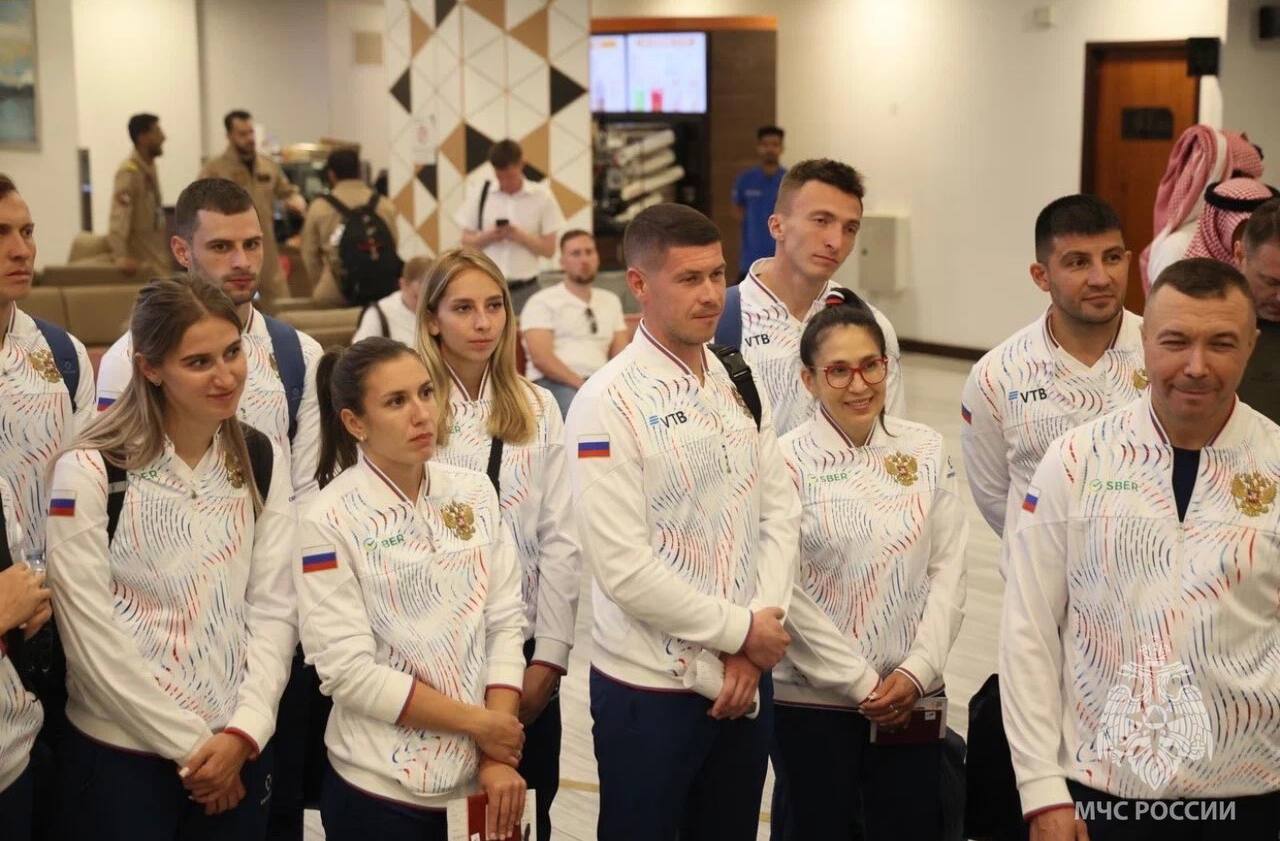 Сегодня в Королевство Саудовская Аравия прибыли сборные МЧС России Сегодня в Королевство Саудовская Аравия прибыли сборные МЧС России