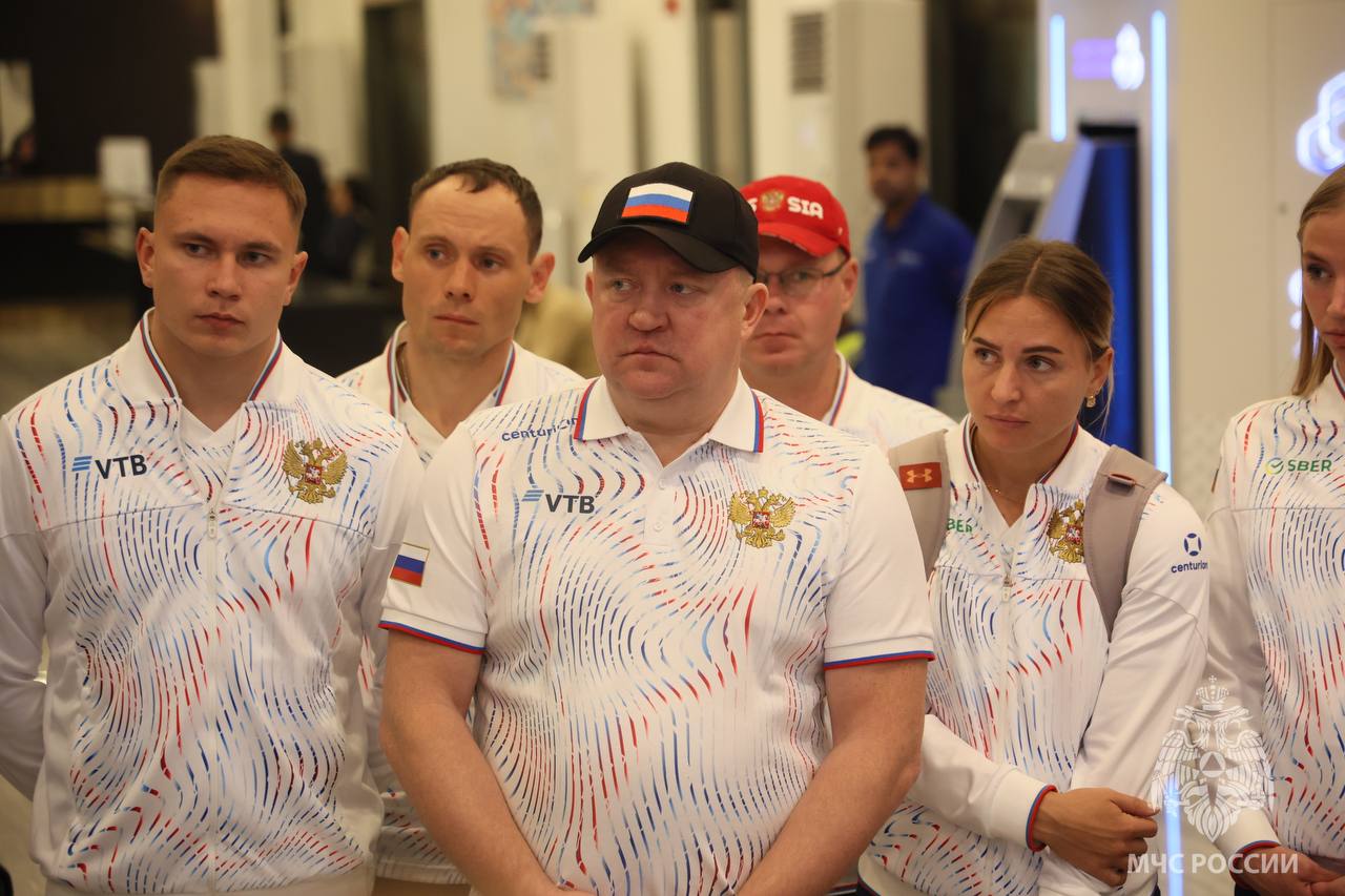 Сегодня в Королевство Саудовская Аравия прибыли сборные МЧС России Сегодня в Королевство Саудовская Аравия прибыли сборные МЧС России