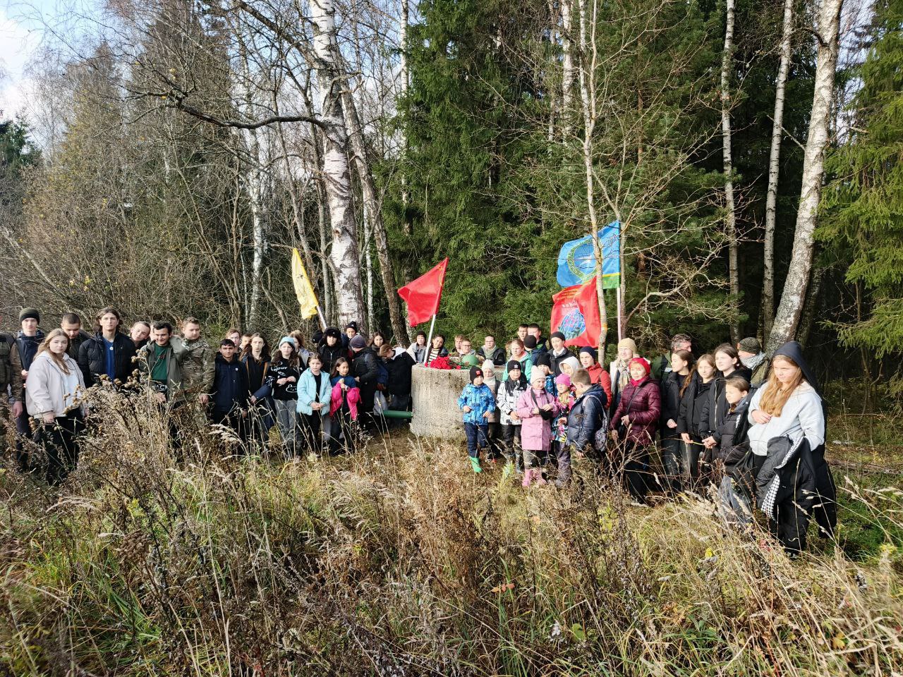 25 октября, в рамках патриотического проекта «Тропа памяти. Стремиловский рубеж» состоялась Всероссийская военно-историческая акция «Стремиловский рубеж» 25 октября, в рамках патриотического проекта «Тропа памяти. Стремиловский рубеж» состоялась Всероссийская военно-историческая акция «Стремиловский рубеж»