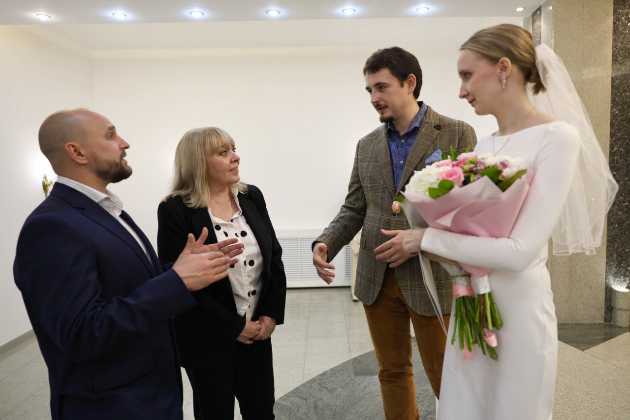 ЗАГС города Мытищи зарегистрировал брак участника СВО ЗАГС города Мытищи зарегистрировал брак участника СВО