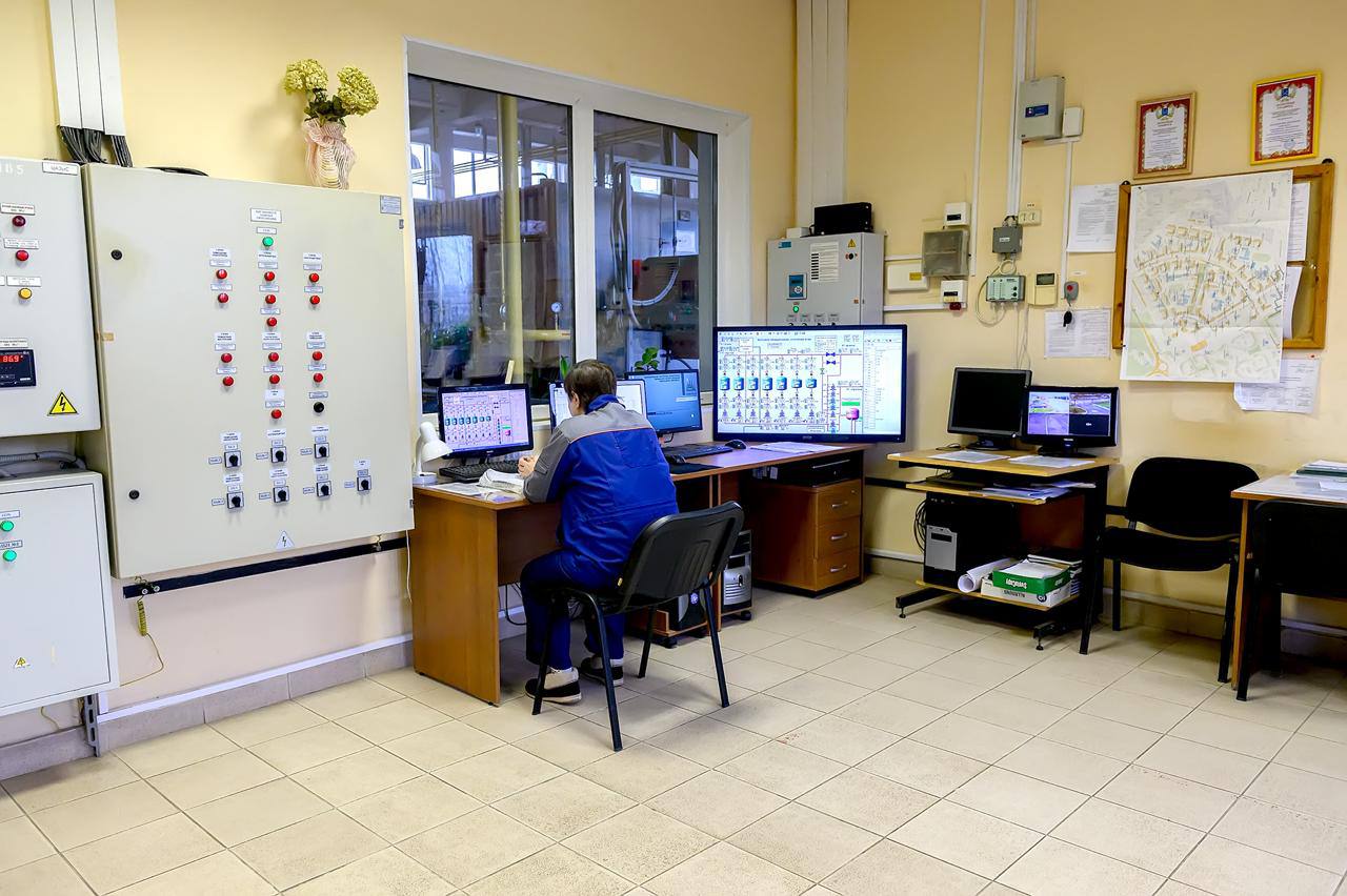 На котельной в мкр. Кузнечики устанавливают шумоглушители На котельной в мкр. Кузнечики устанавливают шумоглушители