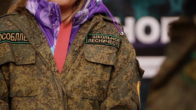 26 октября в Воскресенском участковом лесничестве на площади 1 гектар высажено 2,5 тысячи саженцев хвойных деревьев 26 октября в Воскресенском участковом лесничестве на площади 1 гектар высажено 2,5 тысячи саженцев хвойных деревьев