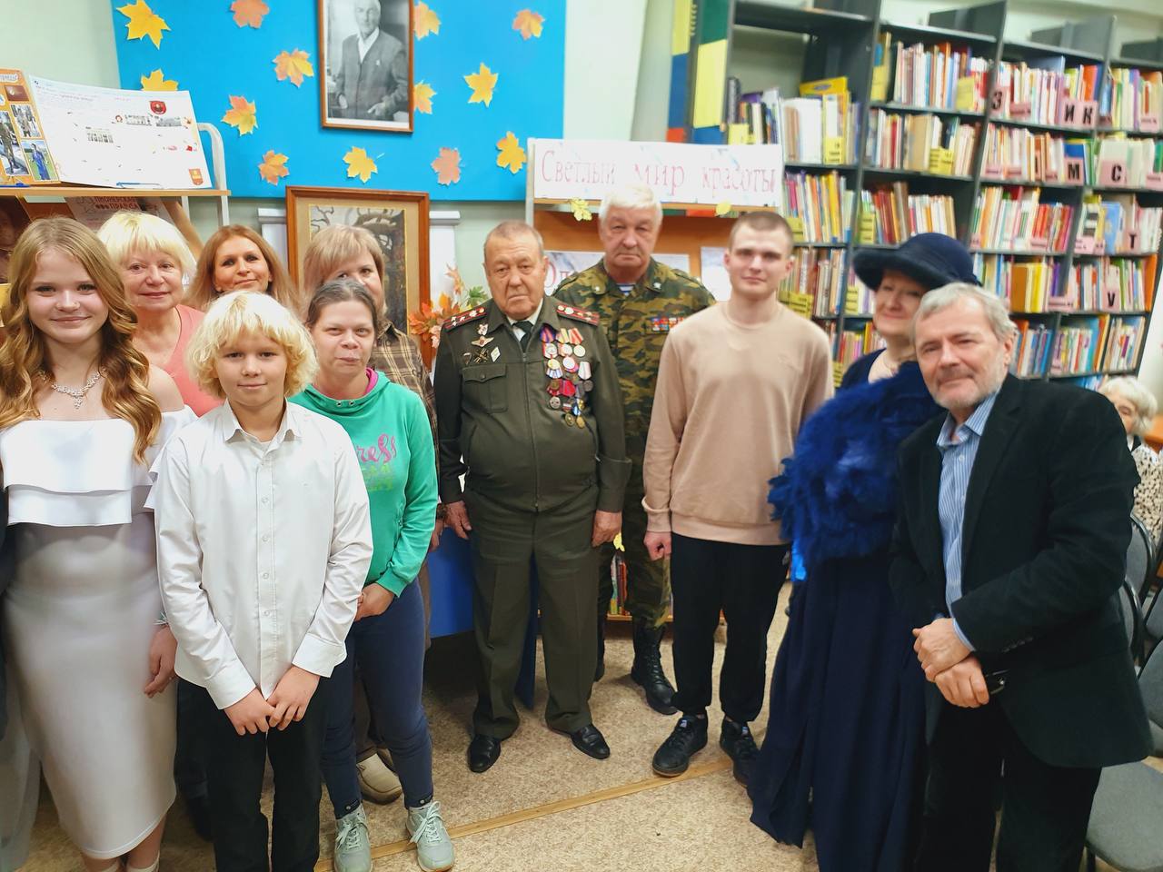 В светлый мир красоты художника Олега Коровина погрузились жители муниципального округа Чехов     В светлый мир красоты художника Олега Коровина погрузились жители муниципального округа Чехов