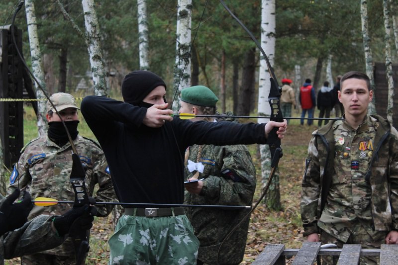 На учебном полигоне ВПЦ "Воин" прошли традиционные военно-спортивные игры "Юнармейские старты"