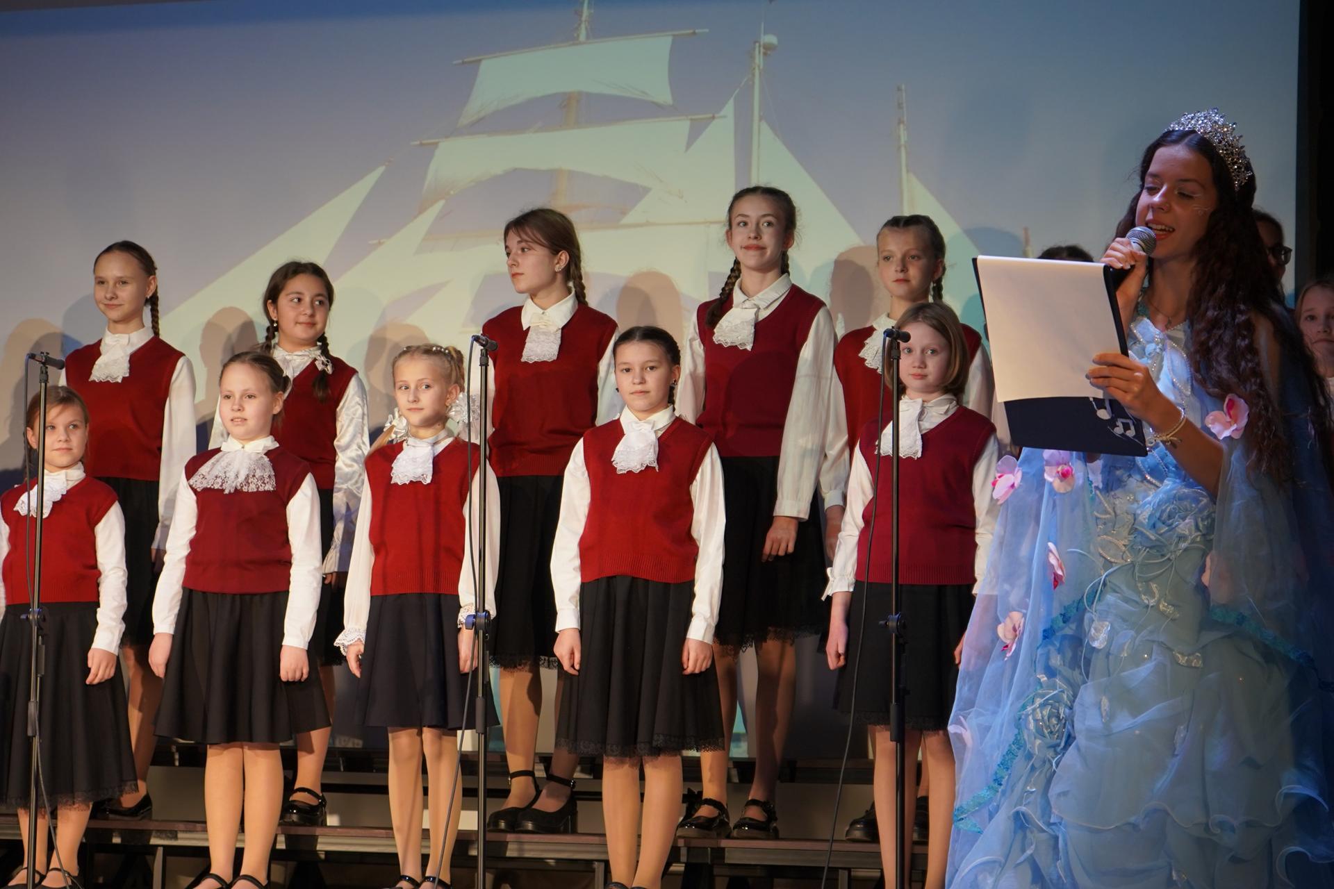 Первоклассников Ступинской детской школы искусств приняли в музыканты Первоклассников Ступинской детской школы искусств приняли в музыканты