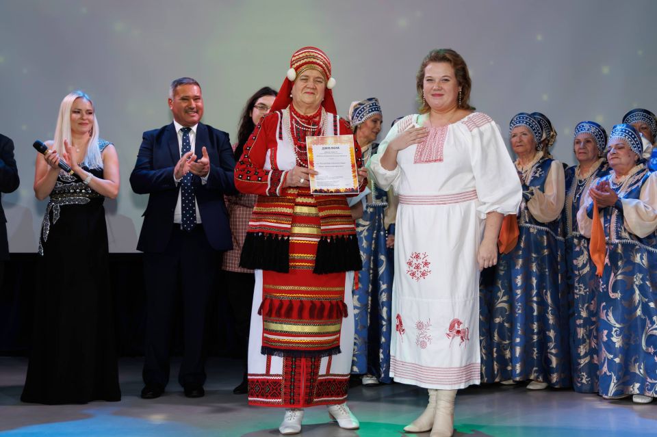 26 октября в московском КЦ «Лира» состоялся 11-й межнациональный фестиваль «Поем на родном и государственном»