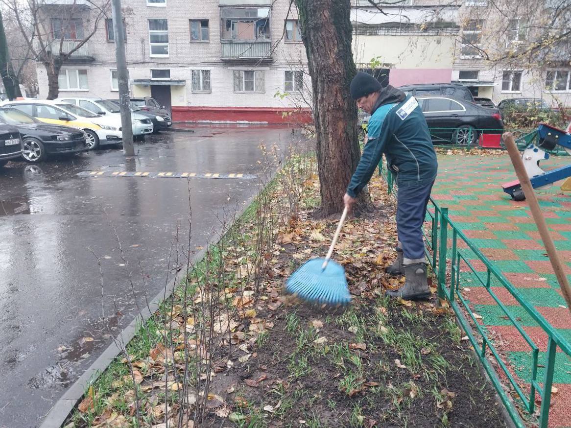 Более 450сотрудников и 80 единиц техники – на страже чистоты в Подольске