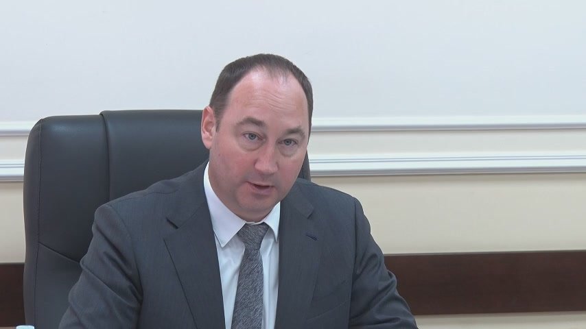 Сергей Мужальских: Оценку эффективности работы администрации округа за 9 месяцев и обеспечение жильем детей-сирот обсудил с коллегами на еженедельном оперативном совещании