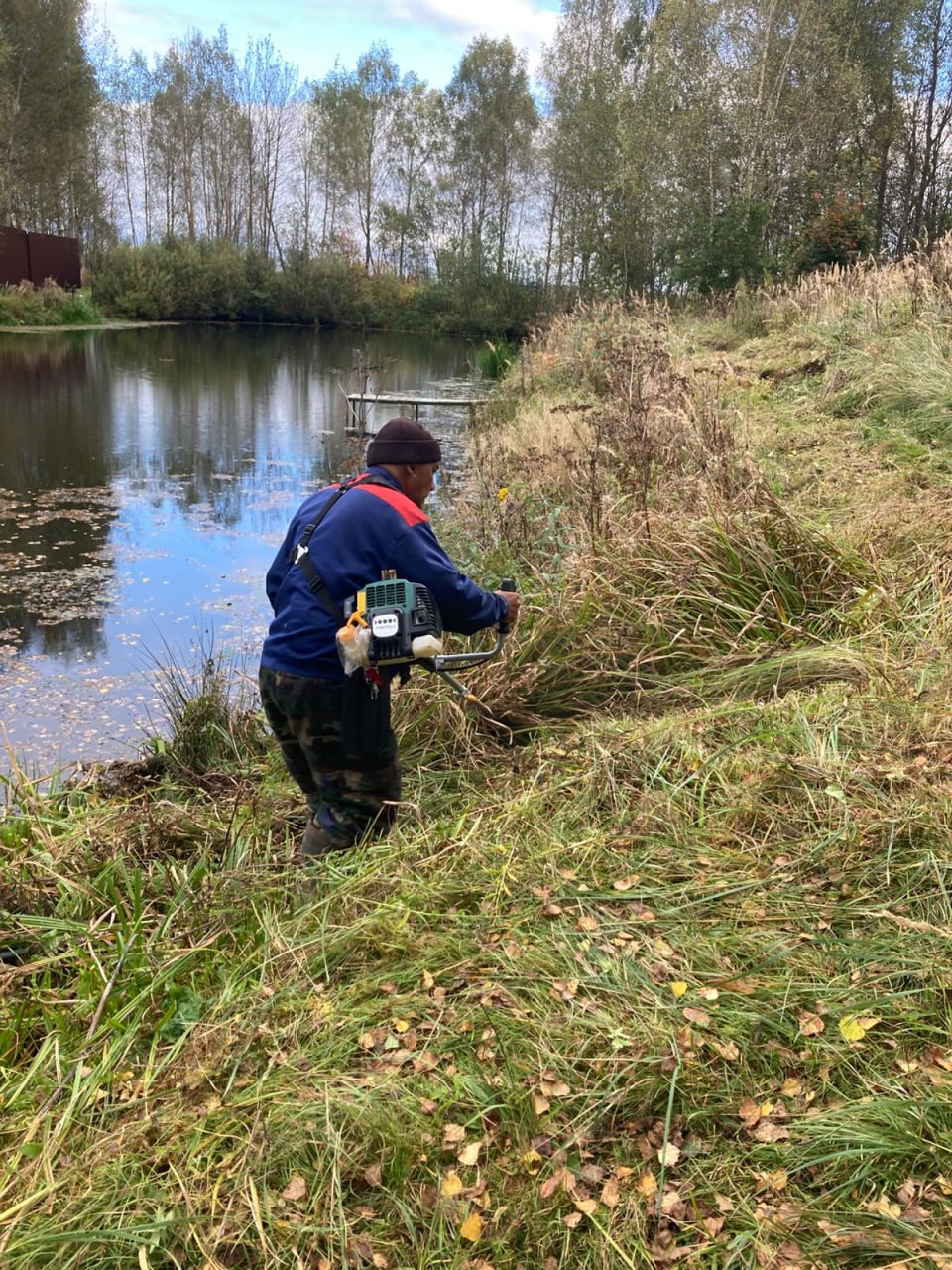 В Богородском округе продолжается системная работа по приведению в порядок водных объектов В Богородском округе продолжается системная работа по приведению в порядок водных объектов