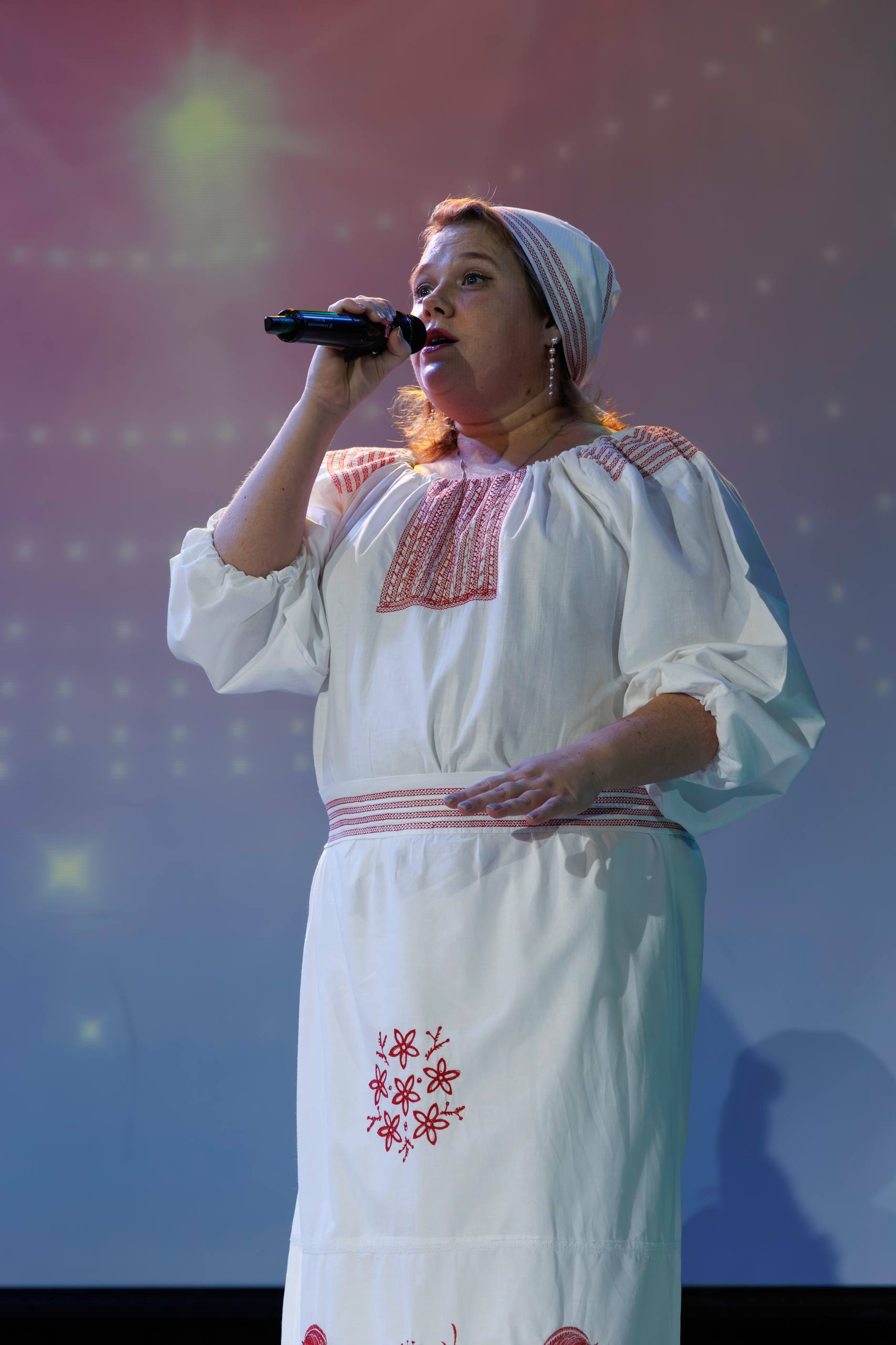 26 октября в московском КЦ «Лира» состоялся 11-й межнациональный фестиваль «Поем на родном и государственном» 26 октября в московском КЦ «Лира» состоялся 11-й межнациональный фестиваль «Поем на родном и государственном»